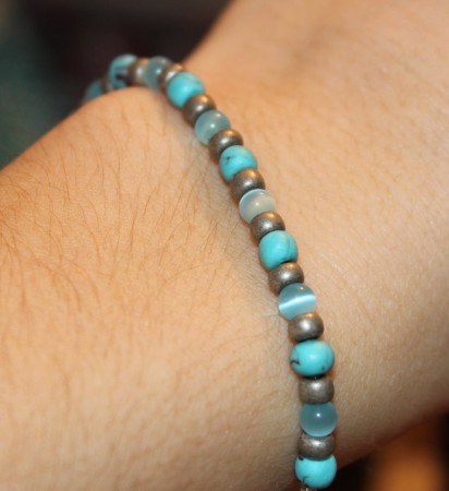 Bracelet fin turquoise marron 2 euros
